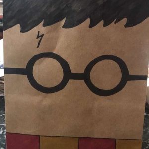 Meet your Posher, Nora